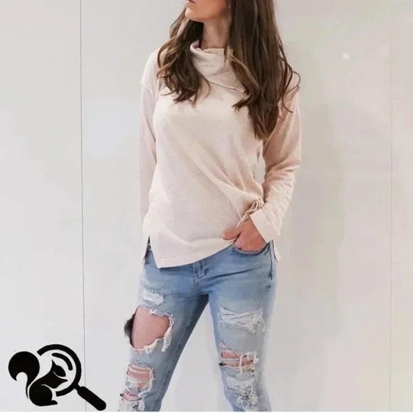 Max Studio top - Picture 8 of 9